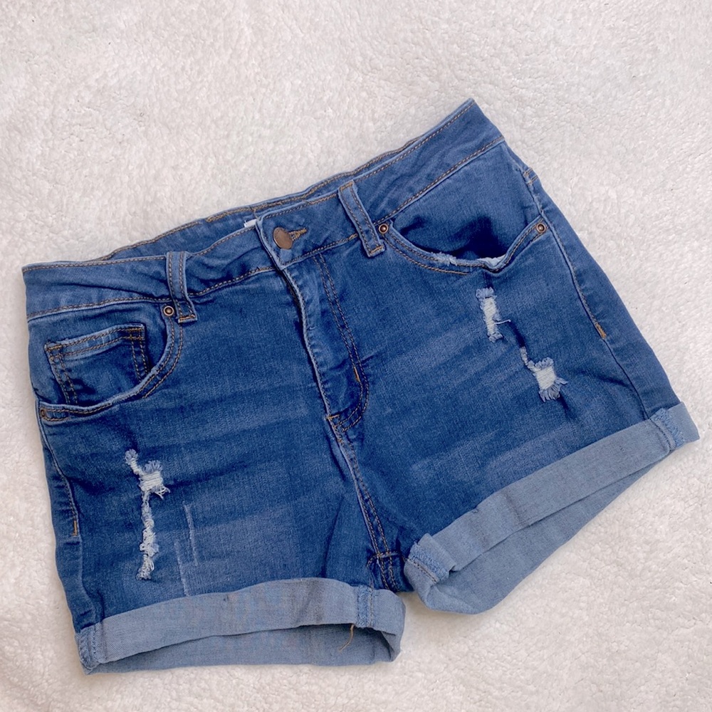 Encore Distressed Blue Jean Cuffed Shorts Size 9 Excellent Condition